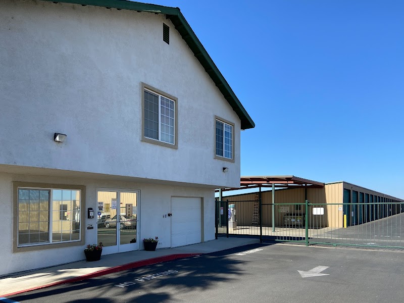 Airport Road Self Storage photo 4