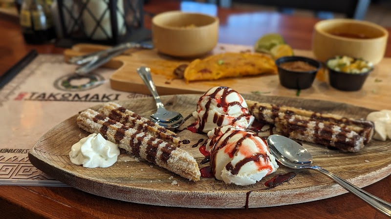 TakoMaki Mexican & Japanese Restaurant photo 2
