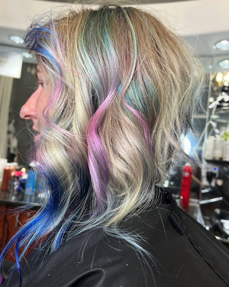 Empire of Amazing Hair @ the Galleria photo 2
