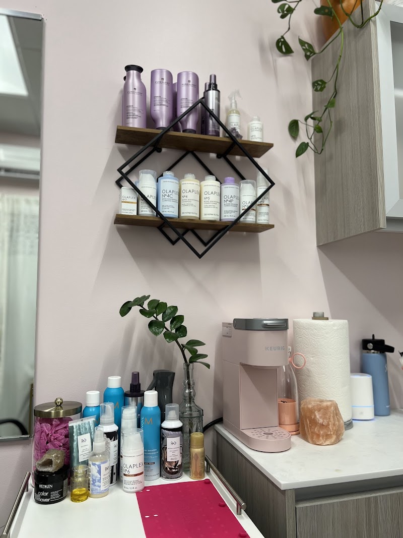 Tease + Tonic Beauty Lounge photo 3