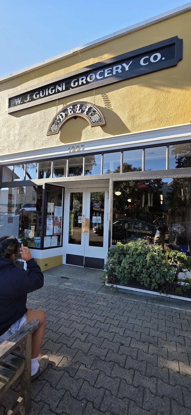 Photo of Guigni’s Deli