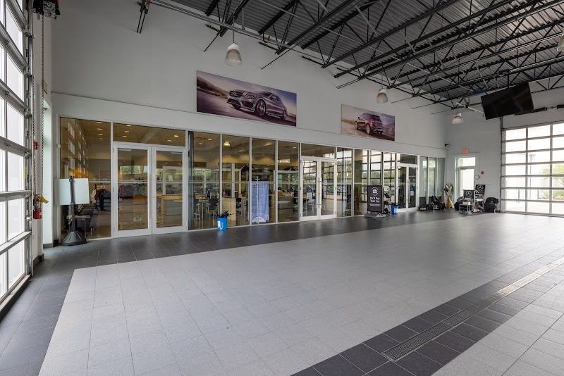 Mercedes-Benz of Wesley Chapel Service Center photo 3