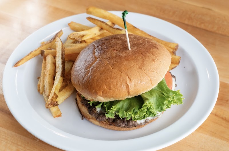 D's Breakfast & Burgers photo 2