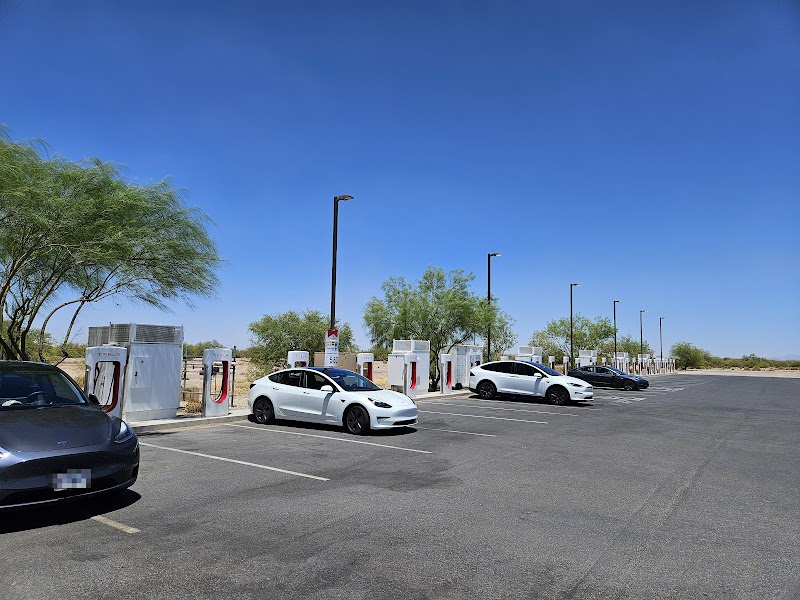 Tesla Supercharger photo 5