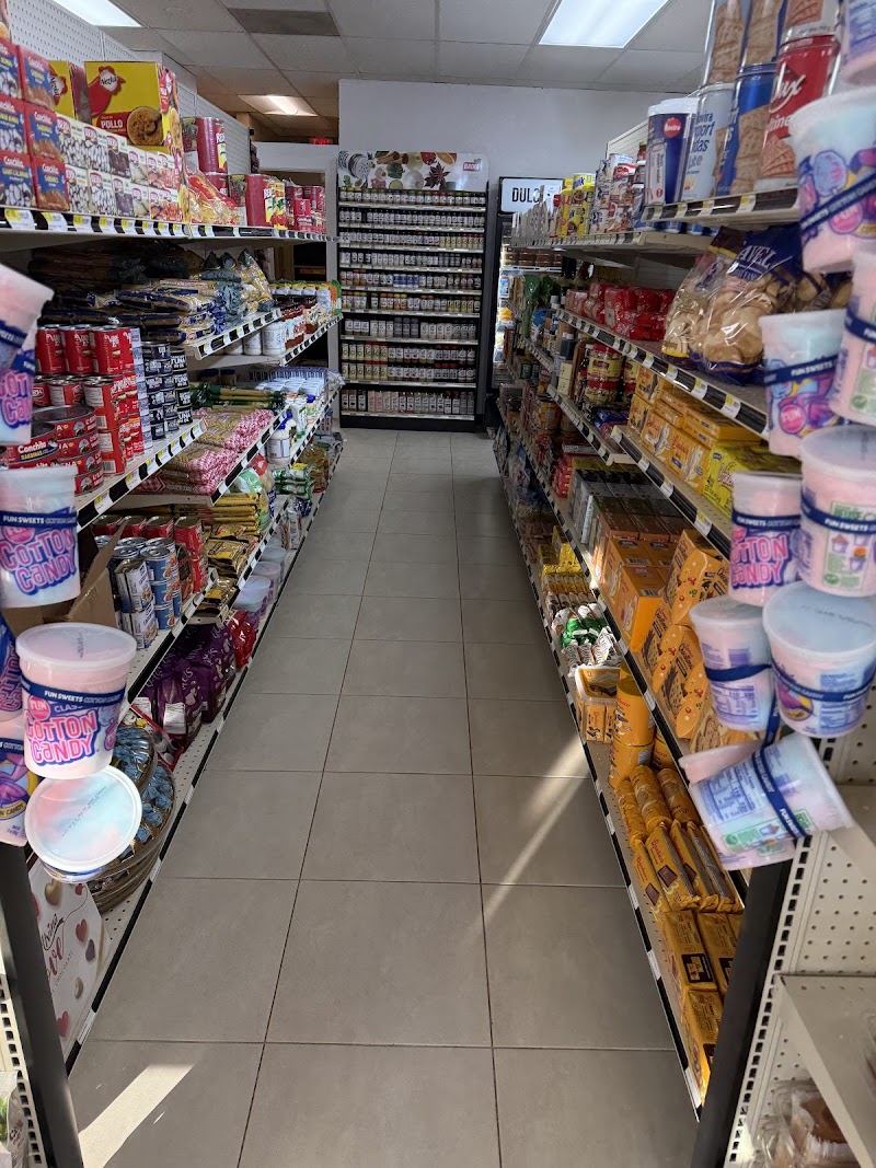 Superior Latin Market photo 2