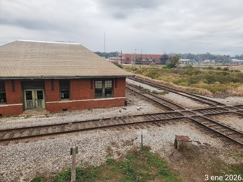 Robert W. Willaford Railroad Museum photo 5