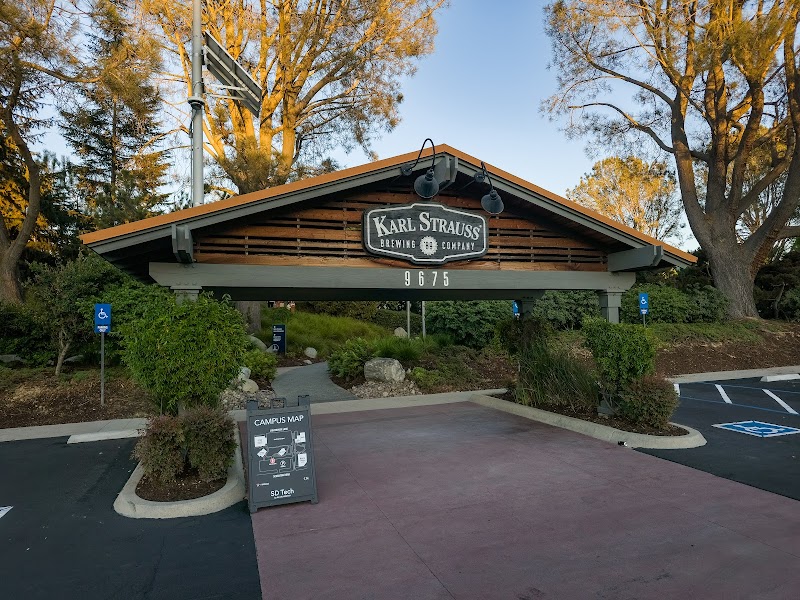 Karl Strauss Brewing Company photo 3