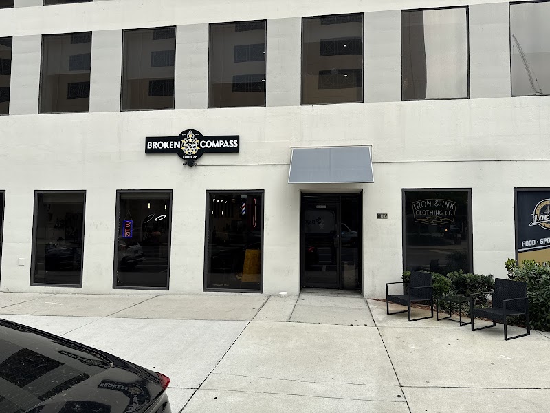 Tabias’s Cuts - Downtown Saint Pete photo 2