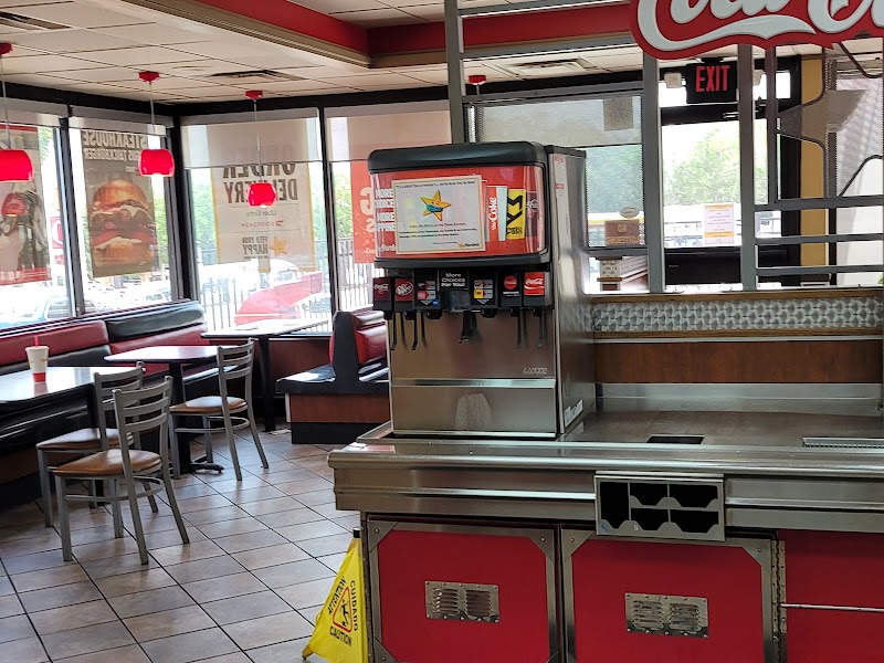 Hardee’s photo 3