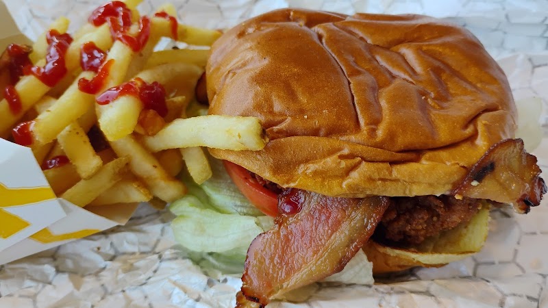 Hardee’s photo 5