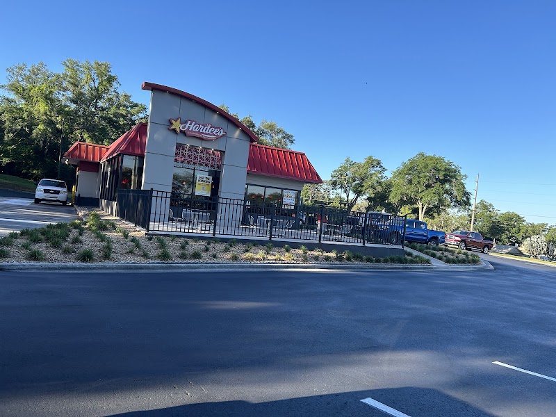 Hardee’s photo 4
