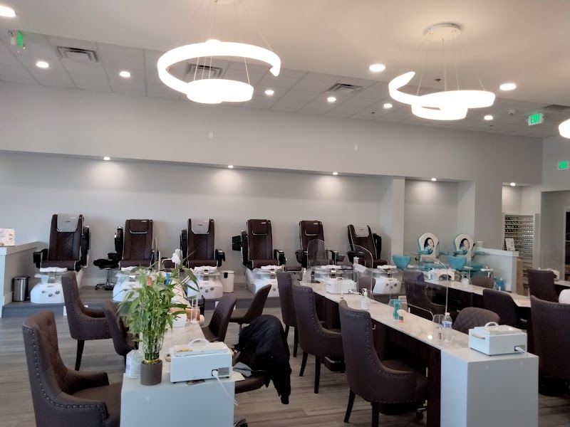 Platinum Nail & Spa photo 5