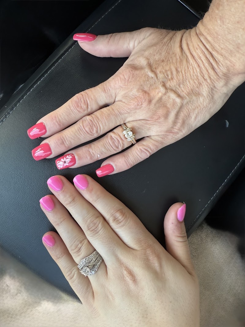 Platinum Nail & Spa photo 2