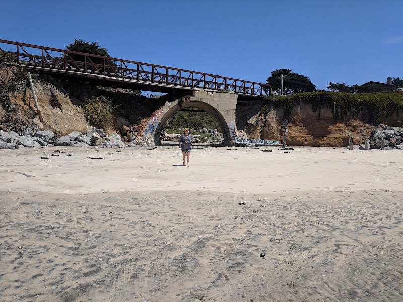 Miramar Beach photo 5