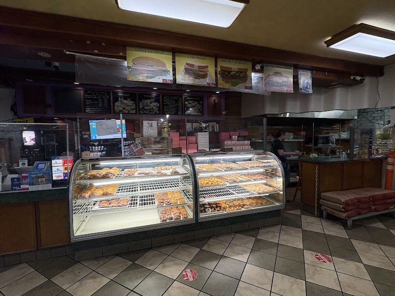Royal Donut Shop photo 4