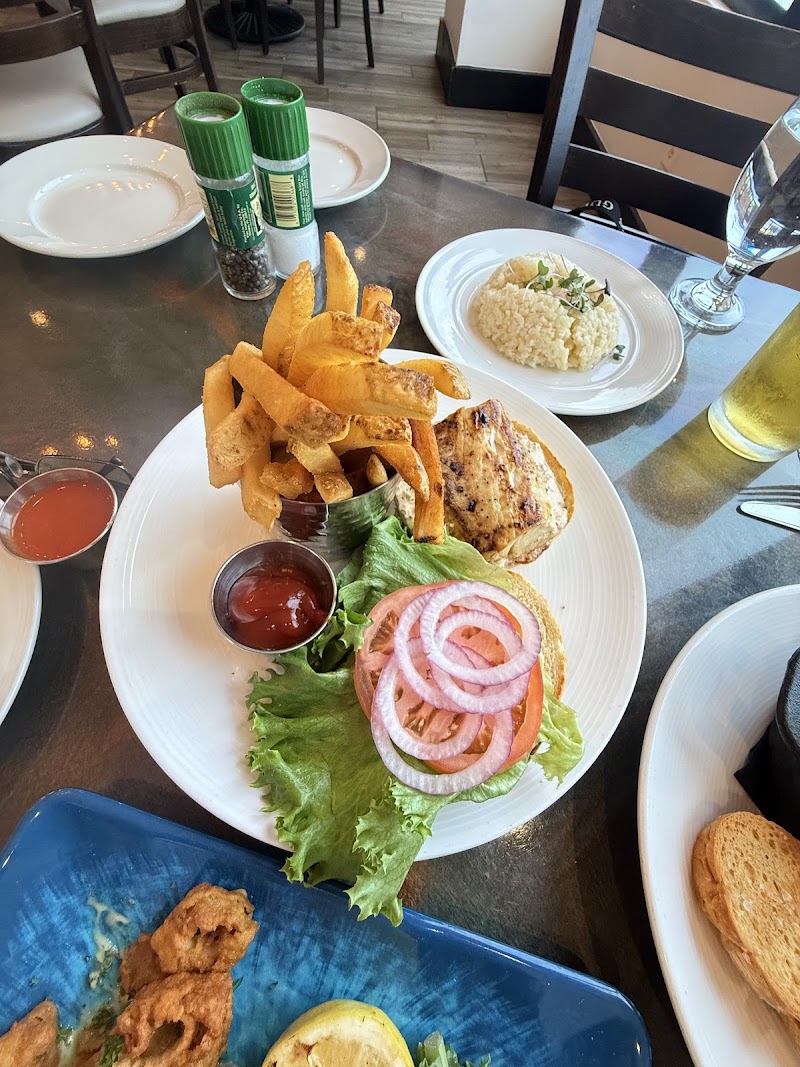 Azura Coastal Kitchen and Bar photo 3