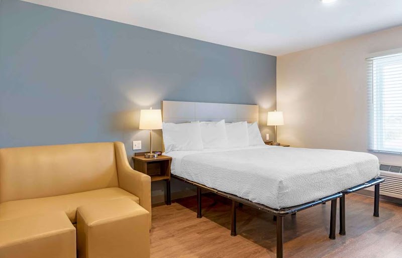 Extended Stay America Select Suites- Tampa - Northeast photo 2