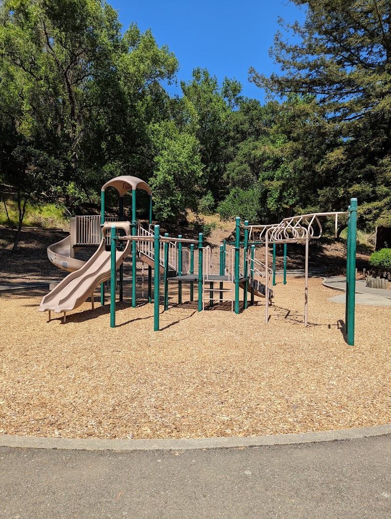 Carlos Bee Park photo 2