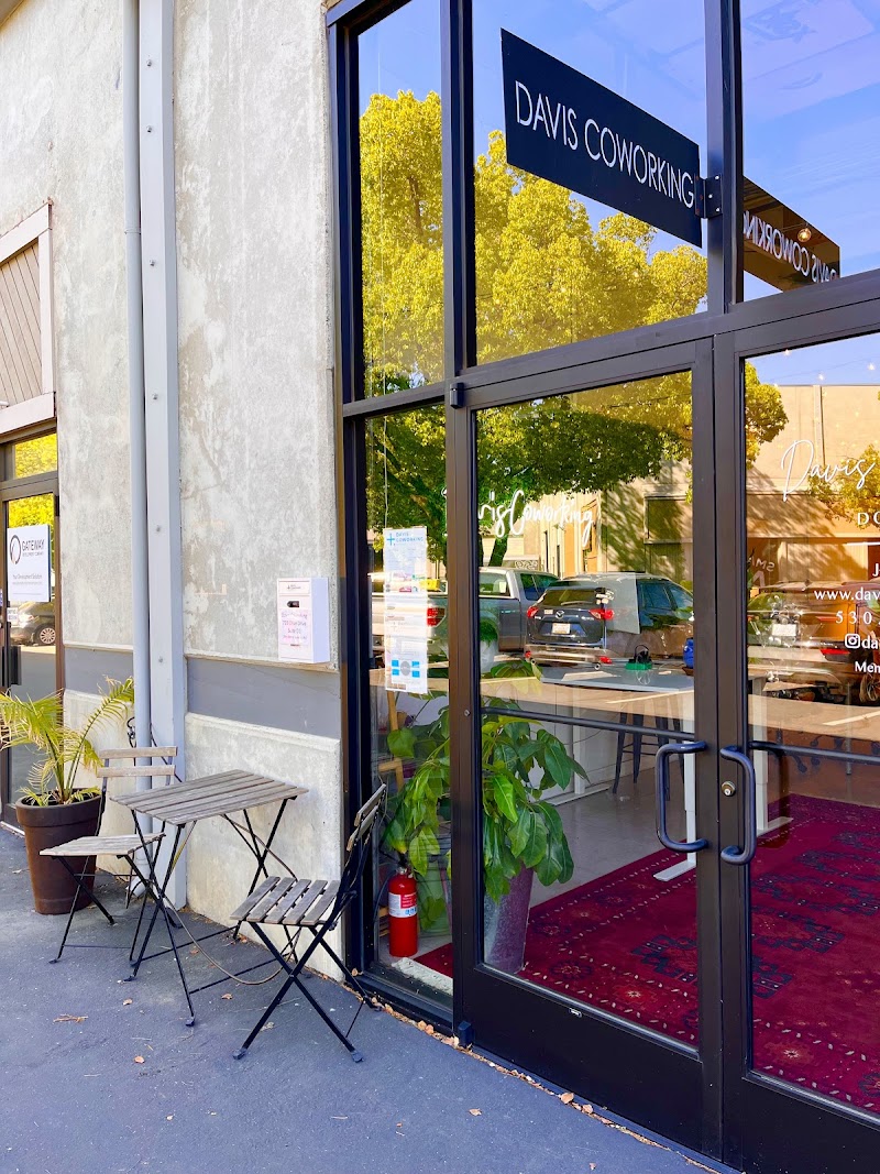 Davis Coworking @ Olive photo 2