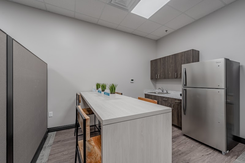 Berkshire Hathaway HomeServices Florida Properties Group - Riverview Office photo 4