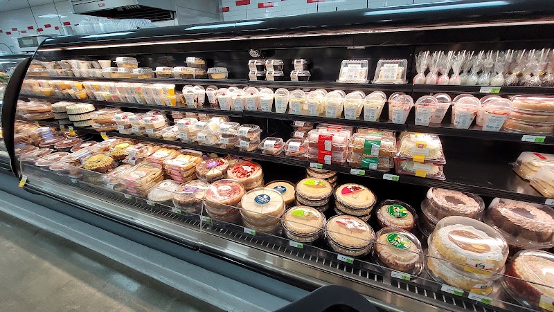 Maya Supermarket photo 2