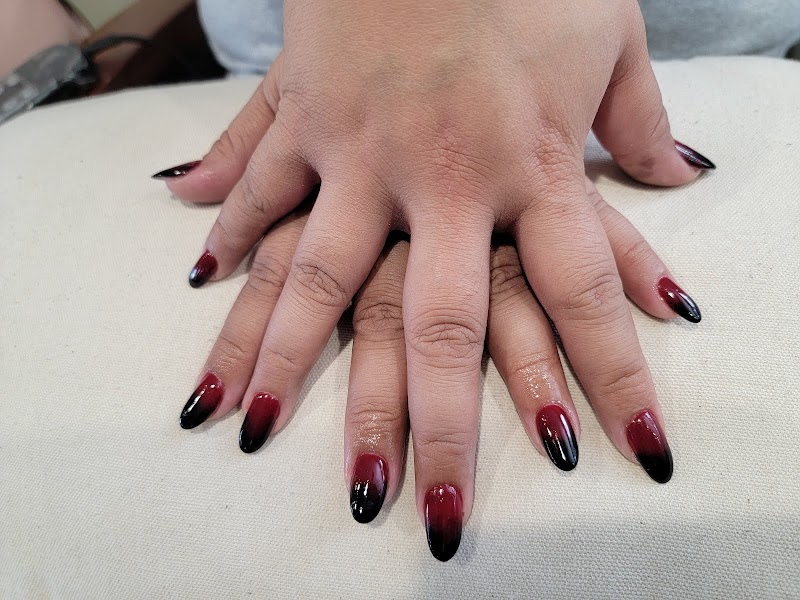 Pampered Nails And Spa photo 2