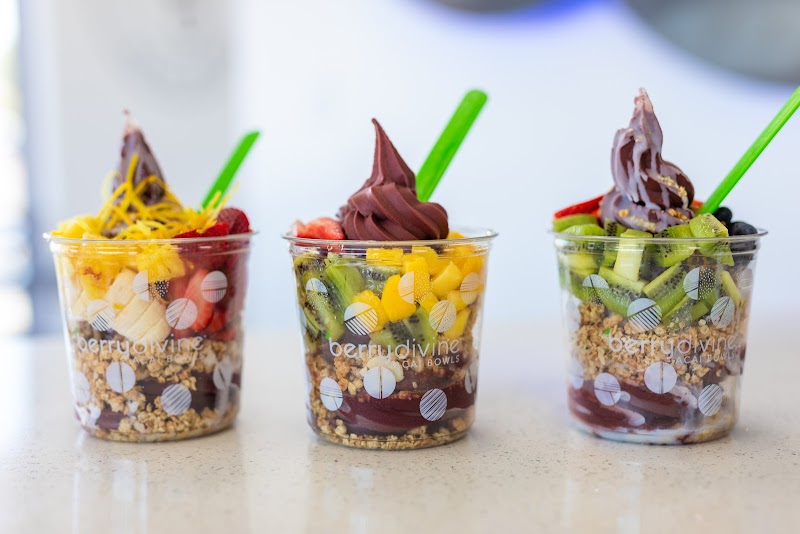 Berry Divine Acai Bowls photo 2
