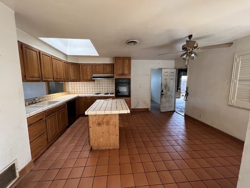 California Cash Buyer photo 3