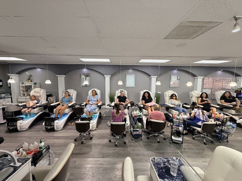 2 Hearts Nail Spa photo 2