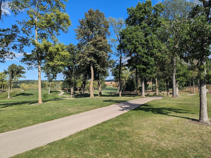PrairieView Golf Club photo 2