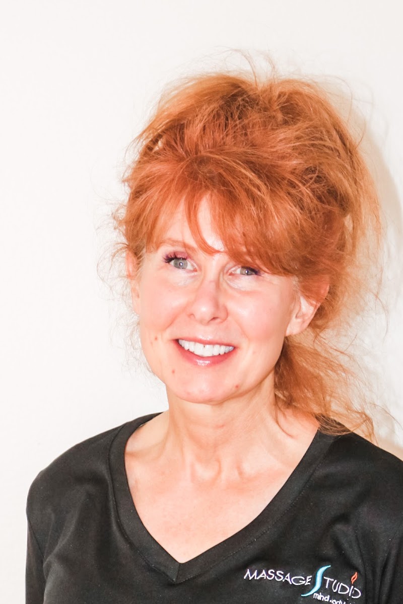 Allure Massage By Julie photo 5