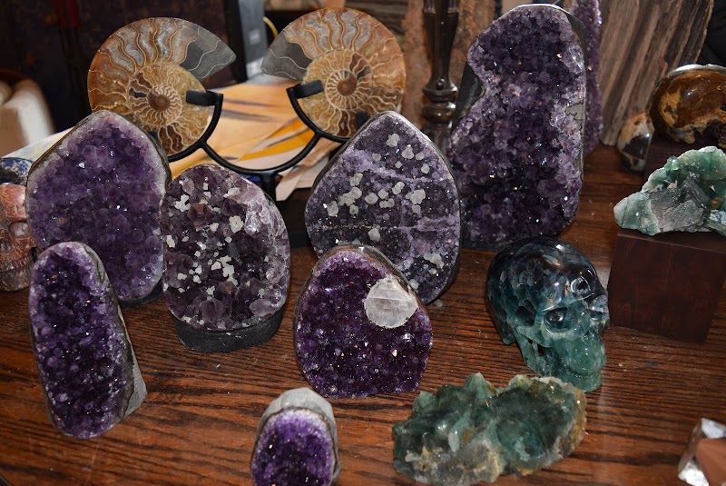 ArtSpirit Studio - Crystals, Fossils, Carvings, Collectables and Fine Art photo 3