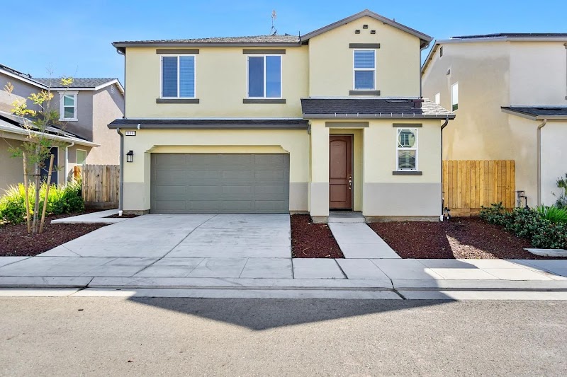 Photo of pahuja-realty.com