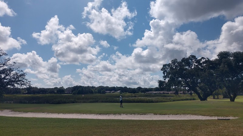 Meadow Oaks Golf and Country Club photo 5