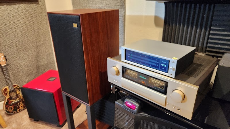 Valhalla Hi-Fi photo 5