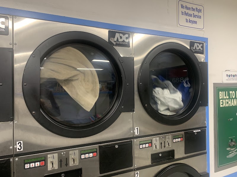 Mimi's Laundromat photo 2