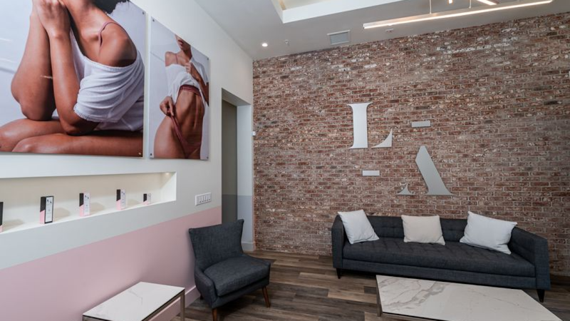 Photo of LaserAway Emeryville