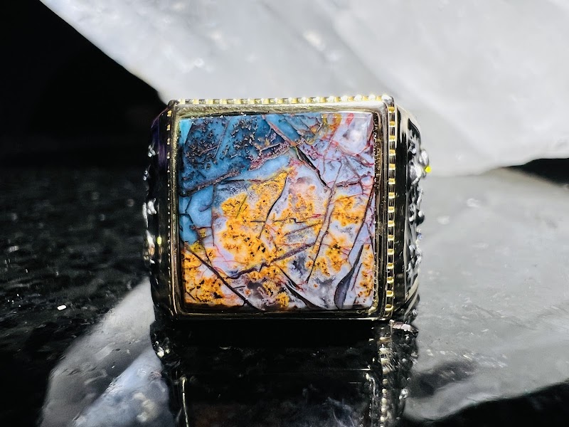 Gold Galore Custom Jewelry Store photo 4
