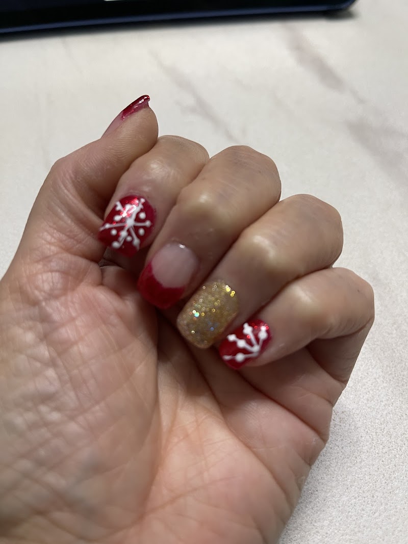 VQ Nails photo 2