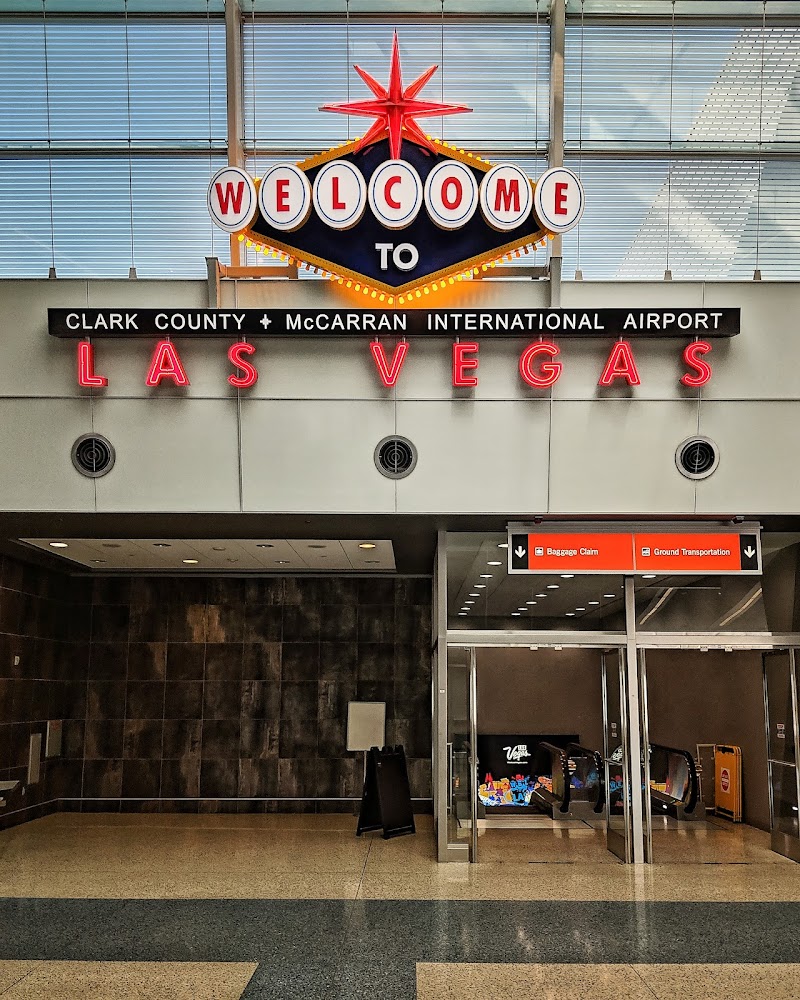 Harry Reid International Airport photo 4