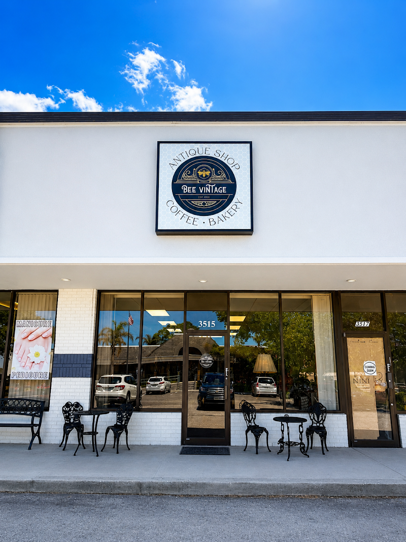 Photo of Bee Vintage Market