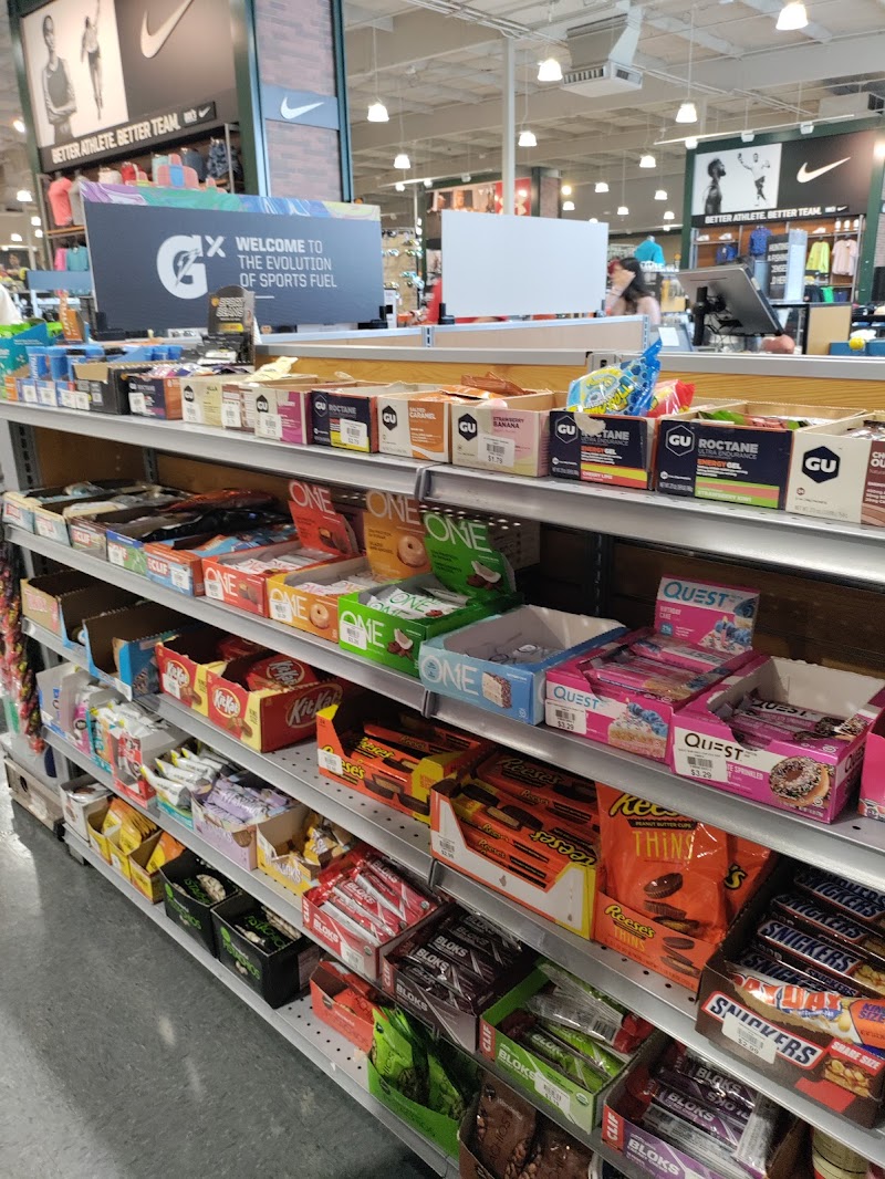 DICK'S Sporting Goods photo 4