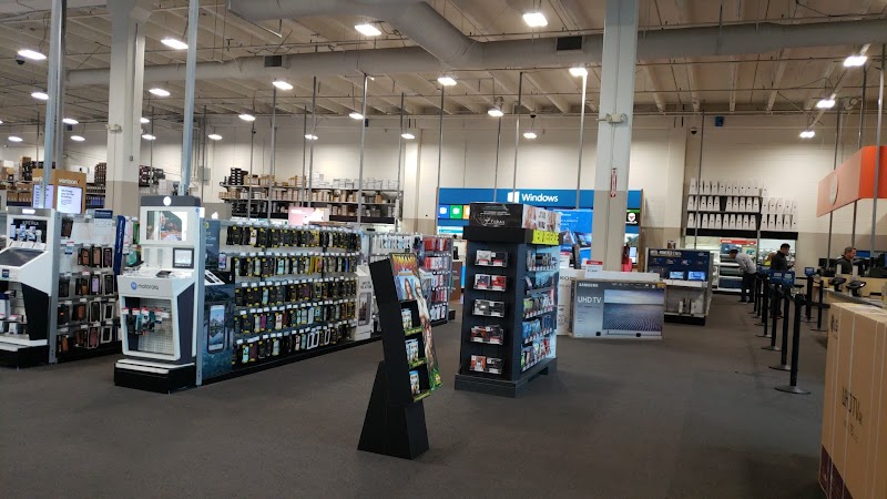 Best Buy photo 2