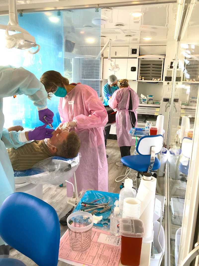 Mobile Dental photo 4