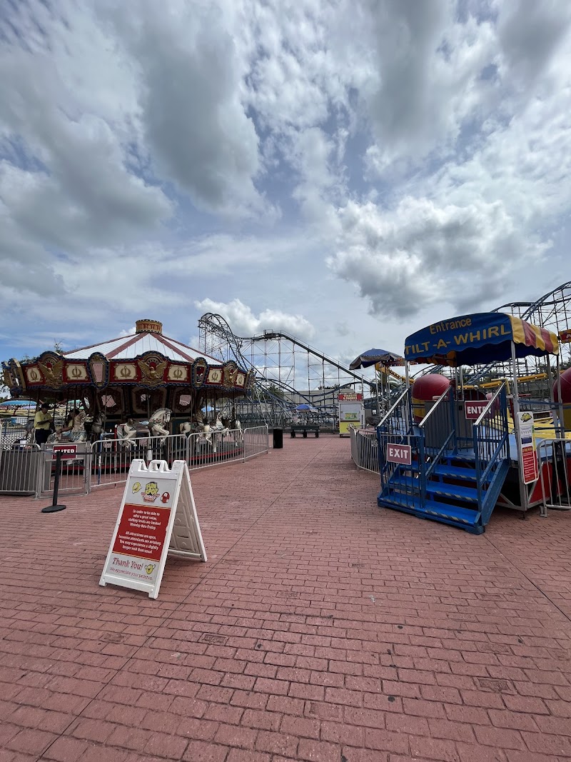 Hurricane- Roller Coaster photo 3