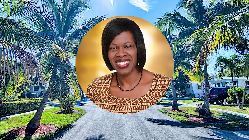 Photo of Sharon Miller Realtor
