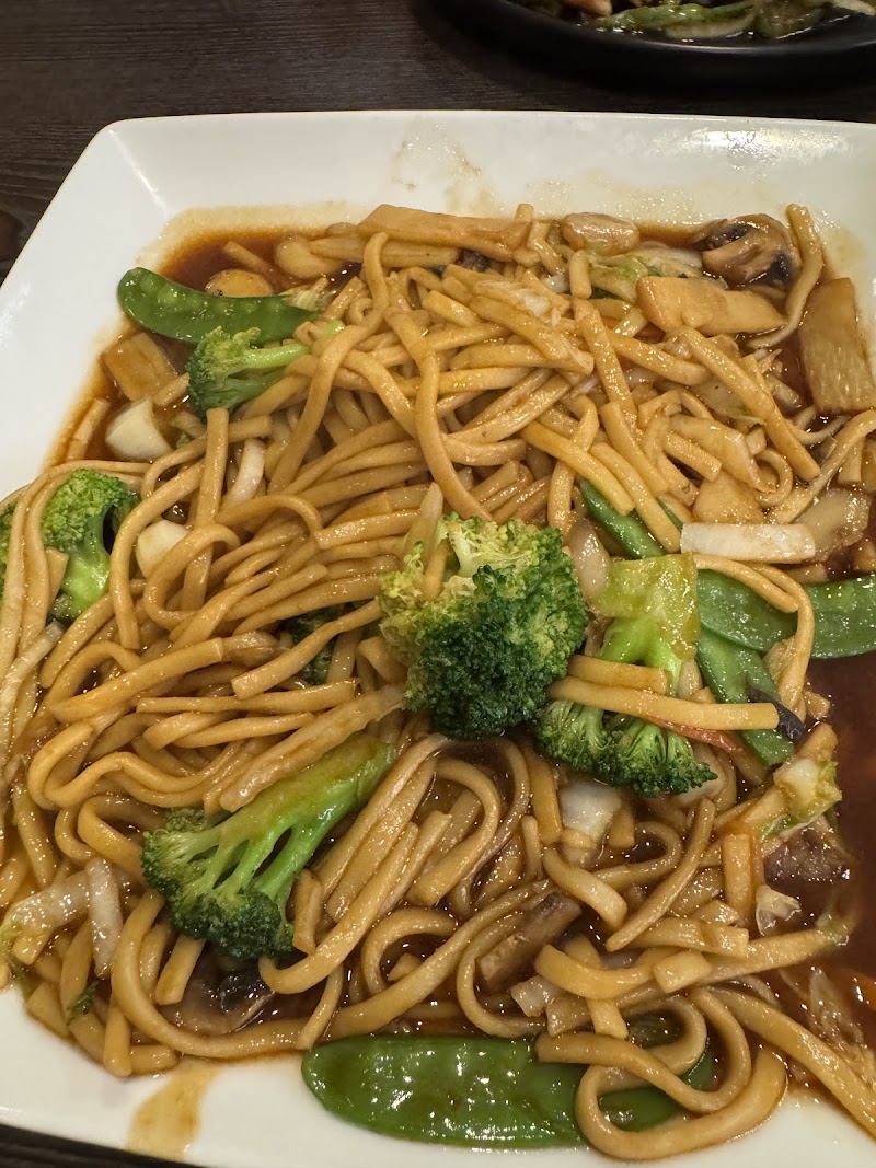 Budatan Asian Cuisine photo 2