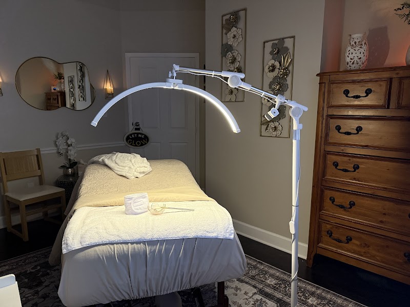 Massage and Glow Studio photo 3