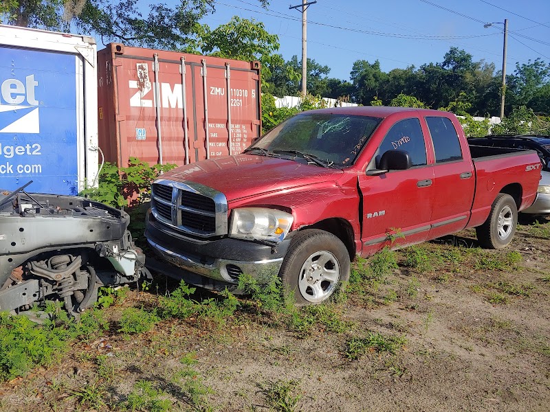 Best Auto & Truck Salvage photo 5