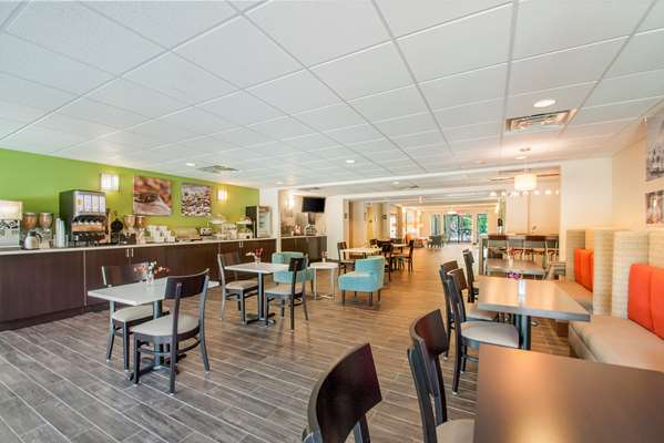 Sleep Inn & Suites Dover University Area photo 4